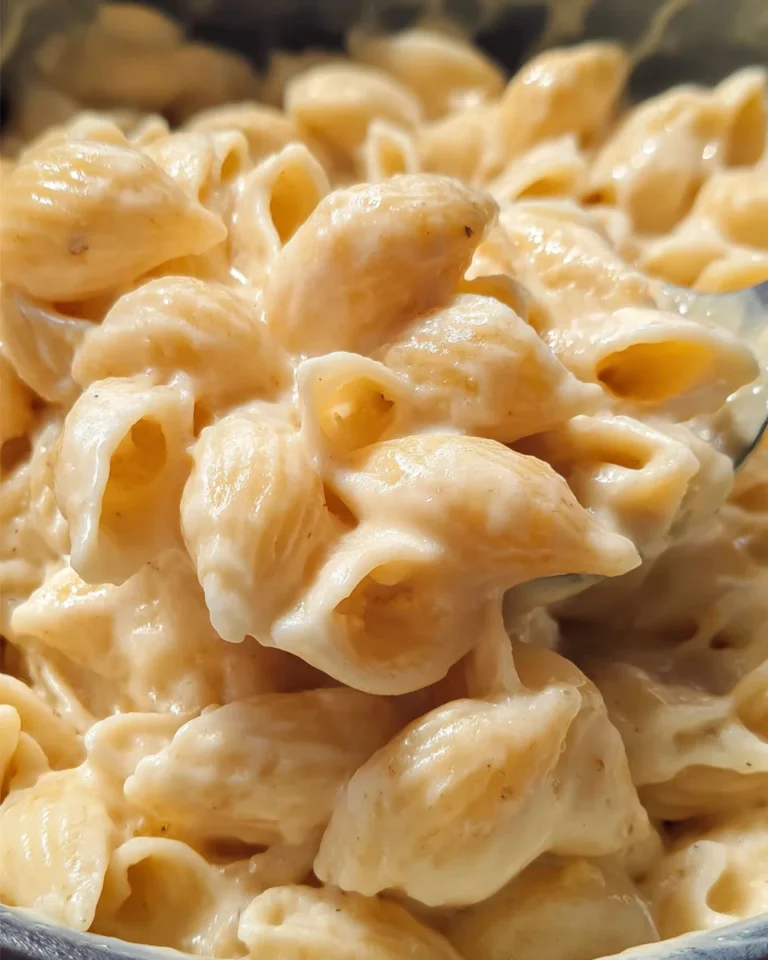 White Cheddar Mac and Cheese (Panera Copycat)